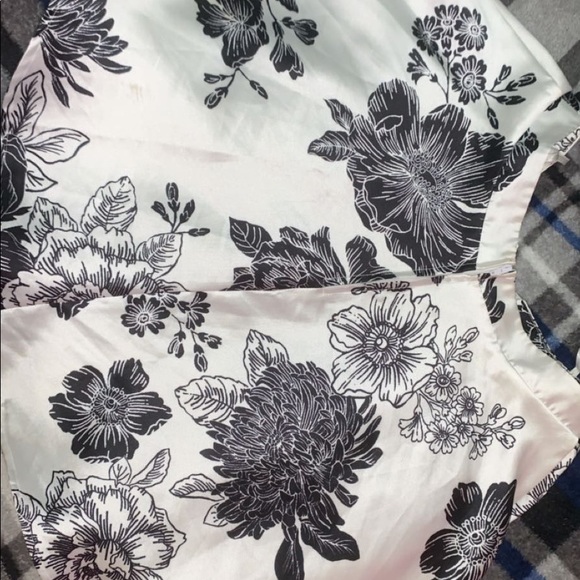 no use for it anymore and i can’t fit it anymore - Picture 4 of 4